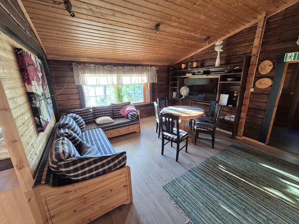 20250803_200720 20250803_200720